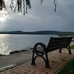 Elizabeth Vendeghaz Balatonfuzfon A Strandnal Willa
