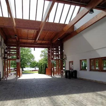 Villa Elizabeth Vendeghaz Balatonfuzfon A Strandnal