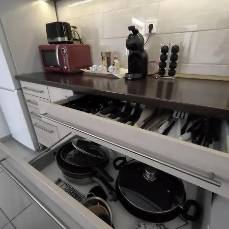 Elizabeth Vendeghaz Balatonfuzfon A Strandnal Villa Balatonfůzfő