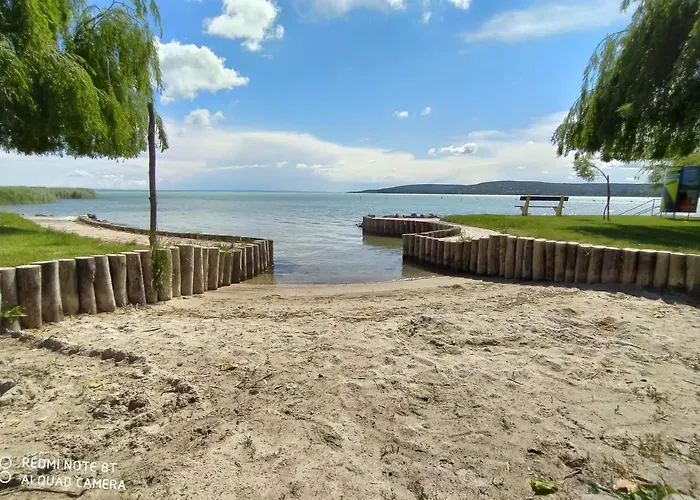 Вилла Elizabeth Vendeghaz Balatonfuzfon A Strandnal