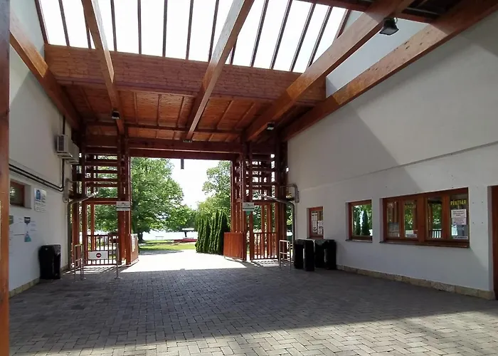 Вилла Elizabeth Vendeghaz Balatonfuzfon A Strandnal