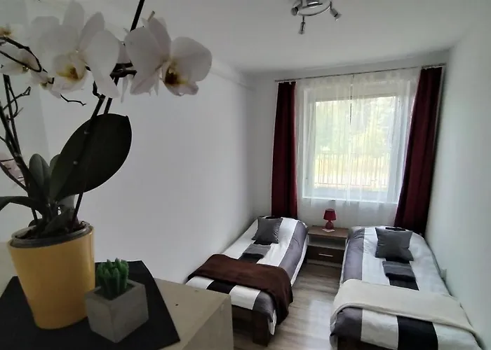 Elizabeth Vendeghaz Balatonfuzfon A Strandnal Вилла